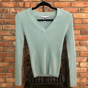 Light Turquoise Sweater 🌸🌼🌺